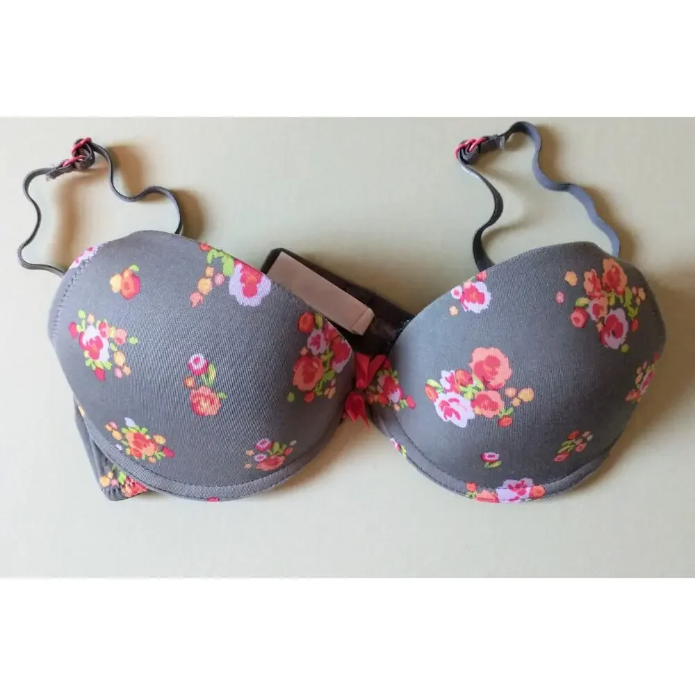 Xhilaration Intimates Padded Bra. 32B. Green Floral.